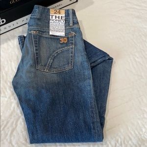 JOES BOOTCUT JEANS SIZE 24
